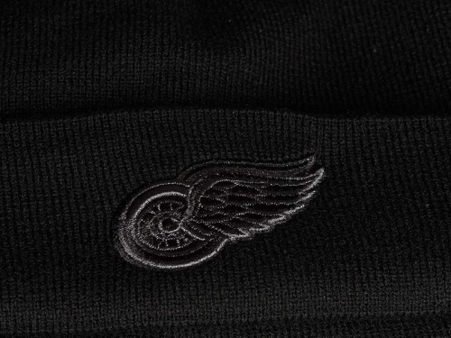 Шапка NHL Detroit Red Wings фото 3 Шапка NHL Detroit Red Wings фото 3