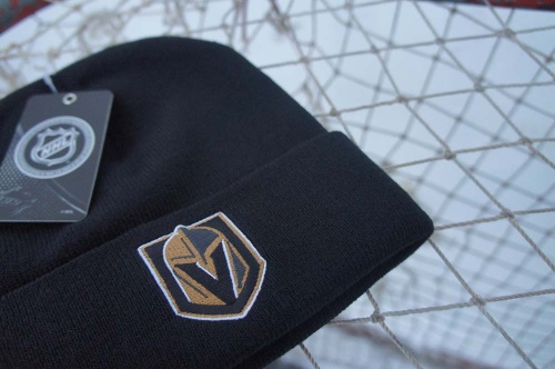 Шапка Vegas Golden Knights фото 3 Шапка Vegas Golden Knights фото 3