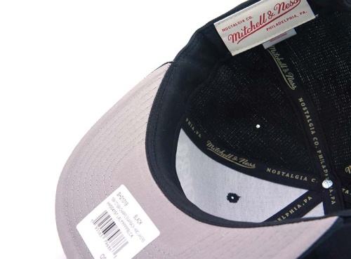 Снэпбэк Los Angeles Lakers фото 3 Снэпбэк Los Angeles Lakers фото 3