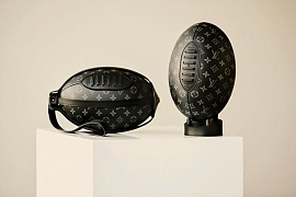 Мяч для регби от Louis Vuitton